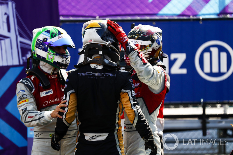 Jean-Eric Vergne, Techeetah, mengungguli Lucas di Grassi, Audi Sport ABT Schaeffler, dan Daniel Abt, Audi Sport ABT Schaeffler