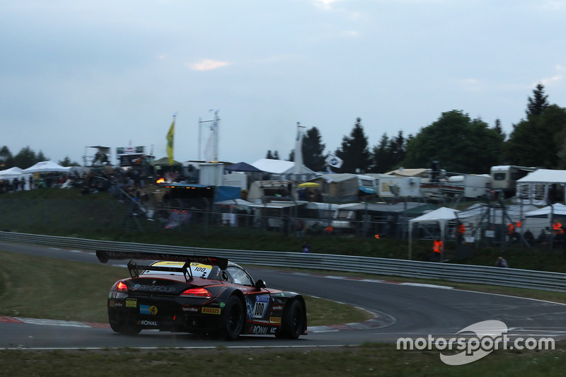 #100 Walkenhorst Motorsport BMW Z4 GT3: Peter Posavac, Rudi Adams, Jörg Müller, Alex Lambertz