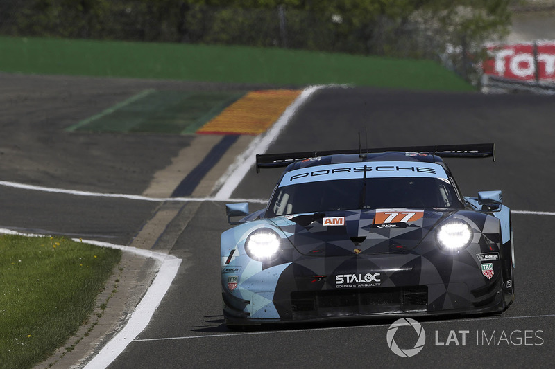 #77 Dempsey Proton Competition Porsche 911 RSR: Christian Ried, Julien Andlauer, Matt Campbell