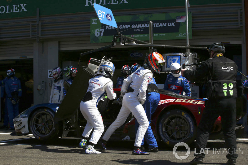 #67 Ford Chip Ganassi Racing Ford GT: Andy Priaulx, Harry Tincknell, Tony Kanaan