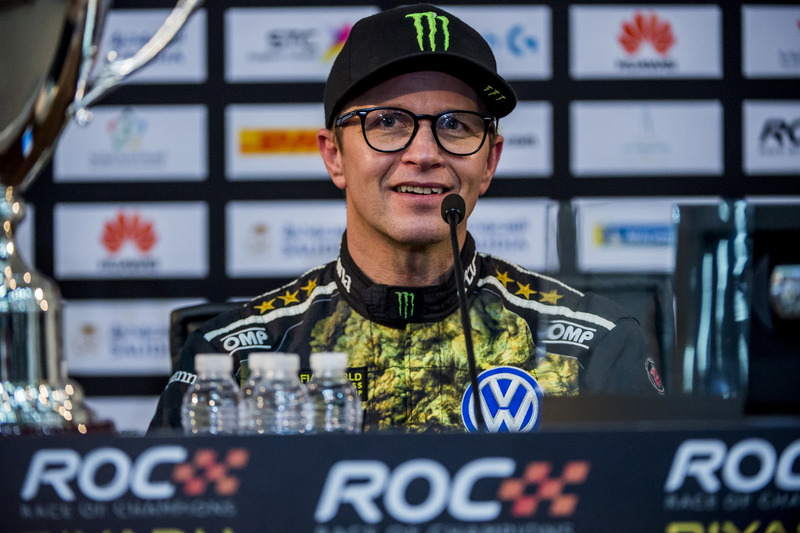 Petter Solberg en la rueda de prensa