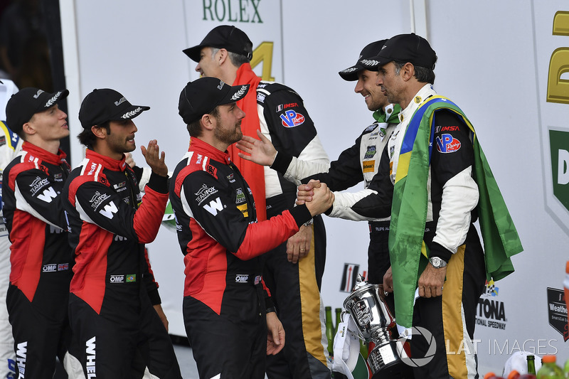 #5 Action Express Racing Cadillac DPi, P: Joao Barbosa, Christian Fittipaldi, Filipe Albuquerque, #31 Action Express Racing Cadillac DPi, P: Eric Curran, Mike Conway, Stuart Middleton, Felipe Nasr