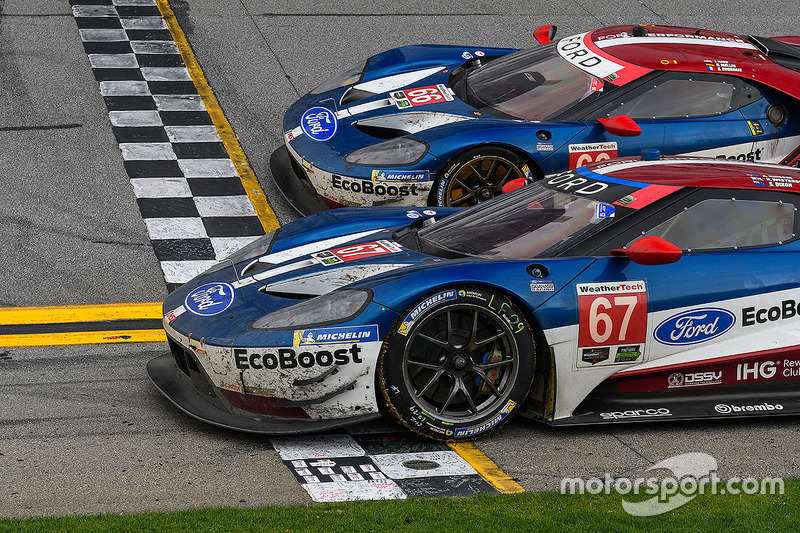 #67 Chip Ganassi Racing Ford GT, GTLM: Ryan Briscoe, Richard Westbrook, Scott Dixon, #66 Chip Ganass