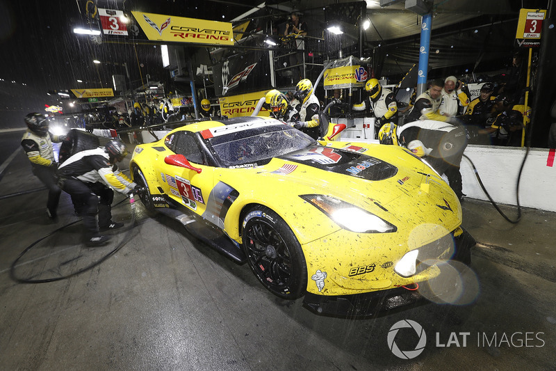 #3 Corvette Racing Chevrolet Corvette C7.R, GTLM: Antonio Garcia, Jan Magnussen, Mike Rockenfeller, 