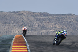 Marc Marquez, Repsol Honda Team; Valentino Rossi, Yamaha Factory Racing