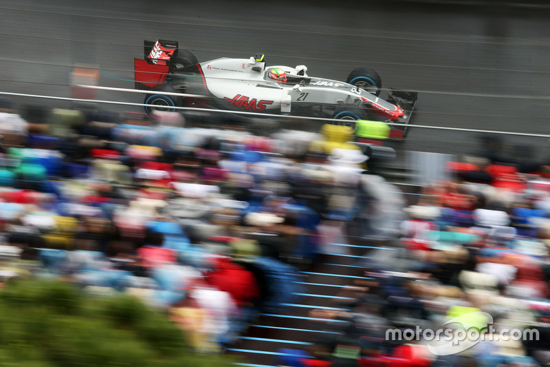 Esteban Gutiérrez, Haas F1 Team VF-16