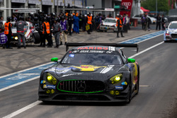 #88 Haribo Racing Team-AMG, Mercedes-AMG GT3: Uwe Alzen, Lance David Arnold; Maximilian Götz, Jan Seyffarth