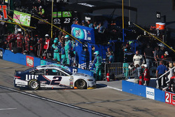 Brad Keselowski, Team Penske Ford goes behind the wall after a blown engine