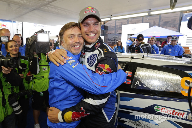 Andreas Mikkelsen, Volkswagen Polo WRC, Volkswagen Motorsport con Jost Capito, Direttore Volkswagen Motorsport