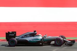 Lewis Hamilton, Mercedes AMG F1 W07 Hybrid