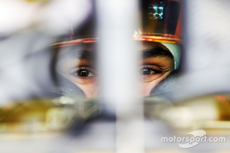 9. Esteban Ocon, piloto de desarrollo, Renault Sport F1 Team R16