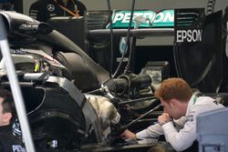 Detalle trasero del Mercedes AMG F1 Team W07