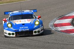 #78 KCMG Porsche 911 RSR: Christian Ried, Wolf Henzler, Joël Camathias