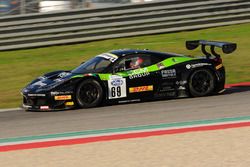 Ferrari 458 Italia-GT3 #69, Mancinelli-La Mazza, Easy Race