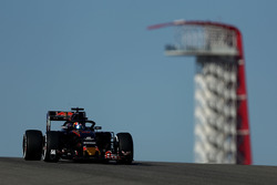 Daniil Kvyat, Scuderia Toro Rosso STR11