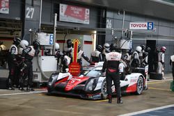 #5 Toyota Racing Toyota TS050 Hybrid: Anthony Davidson, Sébastien Buemi, Kazuki Nakajima