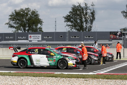 Mehdi Bennani, Sébastien Loeb Racing, Citroën C-Elysée WTCC; José María López, Citroën World Touring