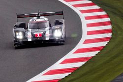 #1 Porsche Team Porsche 919 Hybrid: Timo Bernhard, Mark Webber, Brendon Hartley