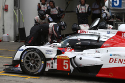 #5 Toyota Racing Toyota TS050 Hybrid: Anthony Davidson, Sébastien Buemi, Kazuki Nakajima