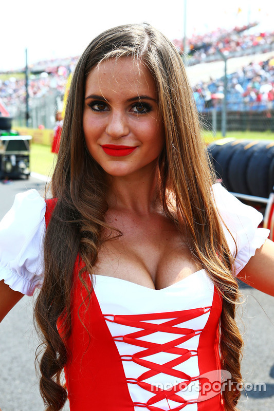 Grid girl