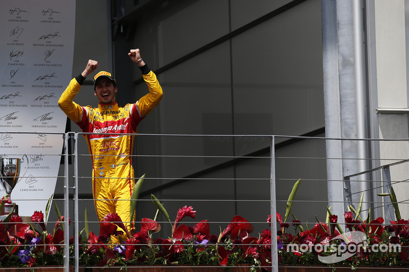 Il vincitore della gara Antonio Giovinazzi, PREMA Racing