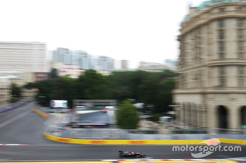 Fernando Alonso, McLaren MP4-31