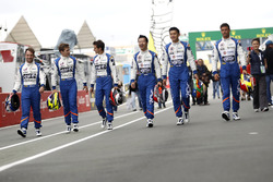 #36 Signatech Alpine A460: Gustavo Menezes, Nicolas Lapierre, Stéphane Richelmi; #35 Baxi DC Racing Alpine A460 Nissan: David Cheng, Ho-Pin Tung, Nelson Panciatici