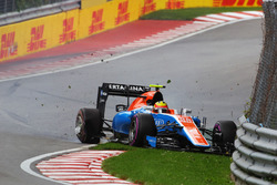 Rio Haryanto, Manor Racing MRT05 s'accidente