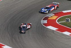 #0 Panoz DeltaWing Racing DWC13: Katherine Legge, Sean Rayhall, #66 Ford Performance Chip Ganassi Racing Ford GT: Joey Hand, Dirk Müller