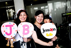 Jenson Button, McLaren fans