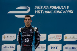 Podium: Le vainqueur Sébastien Buemi, Renault e.Dams