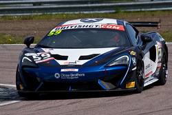 #59 Ecurie Ecosse Mclaren 650S GT4: Sandy Mitchell, Ciaren Haggerty