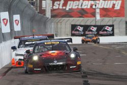 #31 EFFORT Racing Porsche 911 GT3 R: Patrick Long