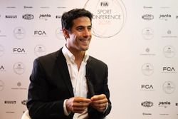 Lucas di Grassi en la Conferencia de deporte de la FIA