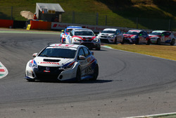 Partenza: Roberto Colciago, AGS, Honda Civic TCR 2015-TCR al comando