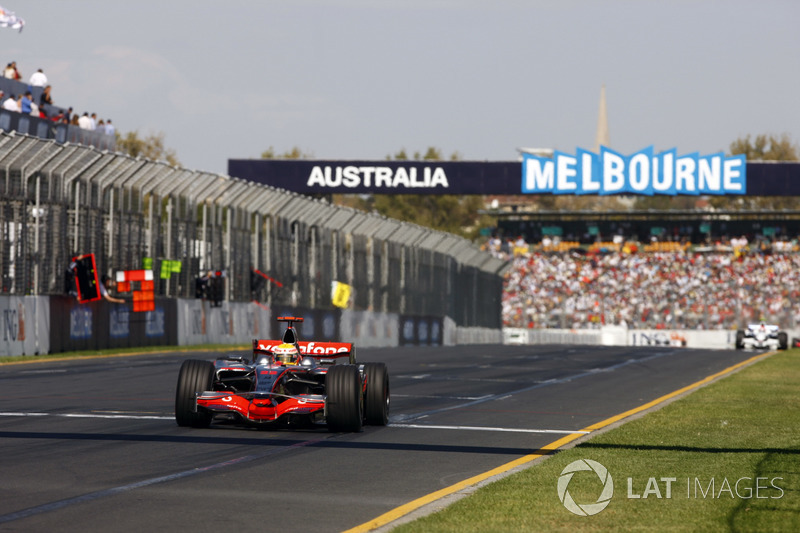 Lewis Hamilton, McLaren MP4-23