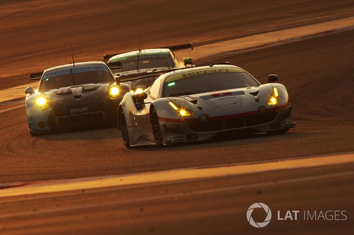 #54 Spirit of Race Ferrari 488 GTE: Thomas Flohr, Francesco Castellacci, Miguel Molina