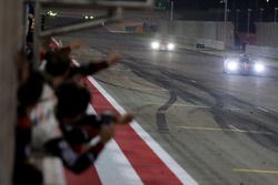 Race winners #8 Toyota Gazoo Racing Toyota TS050-Hybrid: Sebastien Buemi, Anthony Davidson, Kazuki N