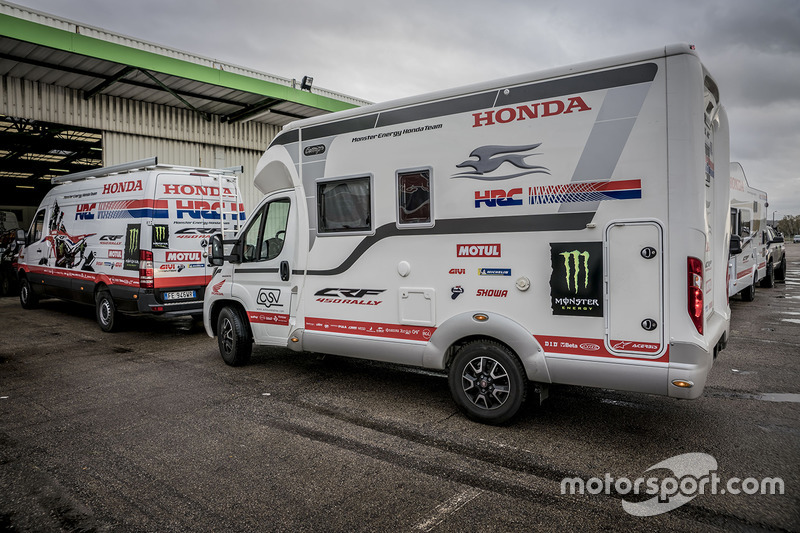 Vehículos de apoyo del Monster Energy Honda Team