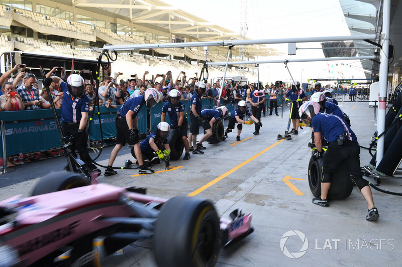 Sahara Force India pit stop antrenmanı