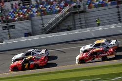 Justin Allgaier, JR Motorsports Chevrolet Camaro, Michael Annett, JR Motorsports Chevrolet Camaro, Kyle Larson, Chip Ganassi Racing Chevrolet Camaro, Spencer Gallagher, GMS Racing Chevrolet Camaro