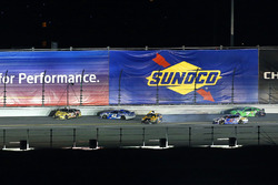 Crash: Matt DiBenedetto, GO FAS Racing Ford Fusion, Kyle Larson, Chip Ganassi Racing Chevrolet Camar