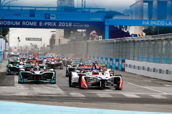 Felix Rosenqvist, Mahindra Racing, Sam Bird, DS Virgin Racing, Mitch Evans, Jaguar Racing, lead the ePrix