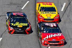 Kurt Busch, Stewart-Haas Racing, Ford Fusion Haas Automation/Monster Energy and Martin Truex Jr., Furniture Row Racing, Toyota Camry 5-hour ENERGY/Bass Pro Shops