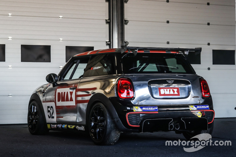 MINI John Cooper Works Challenge Pro