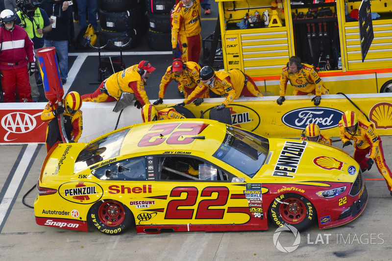 Joey Logano, Team Penske, Ford Fusion Shell Pennzoil