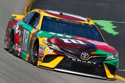 Kyle Busch, Joe Gibbs Racing, Toyota Camry M&M's Flavor Vote