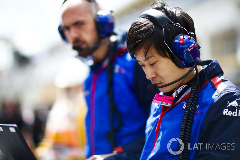 Mekanik Toro Rosso