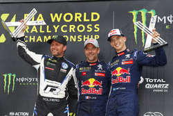 Le vainqueur Sébastien Loeb, Team Peugeot Total, le deuxième Petter Solberg, PSRX Volkswagen Sweden, le troisième Timmy Hansen, Team Peugeot Total