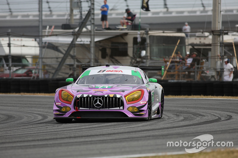 #71 P1 Motorsports Mercedes-AMG GT3: Kenton Koch, Robby Foley III, JC Perez, Loris Spinelli